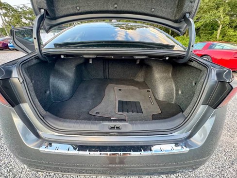 Used 2020 Nissan Altima 2.5 SR image 11