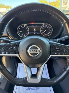 Used 2022 Nissan Sentra SV image 18
