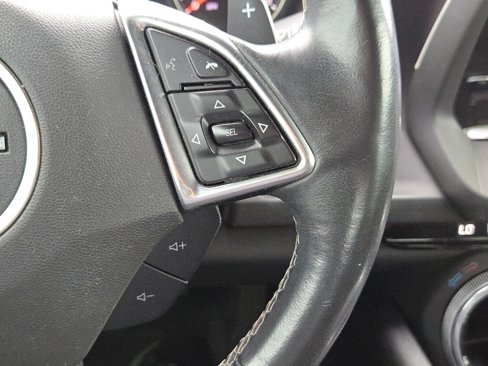 Used 2020 Chevrolet Camaro LT w/ RS Package image 22