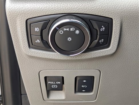 Used 2018 Ford F150 XLT w/ Equipment Group 302A Luxury image 18