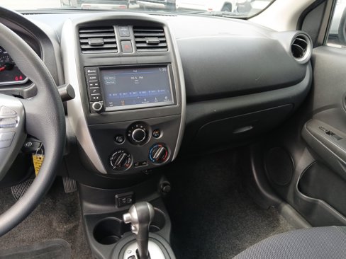 Used 2019 Nissan Versa SV image 20
