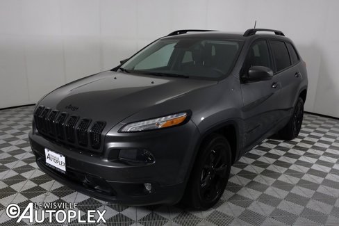 Used 2018 Jeep Cherokee Limited w/ Technology Group image 11