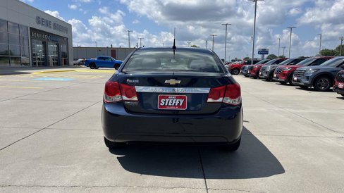 Used 2014 Chevrolet Cruze LS image 5