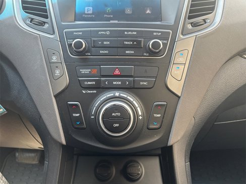 Used 2017 Hyundai Santa Fe Sport image 23