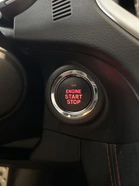 Used 2023 Subaru Impreza 2.0i Sport image 7