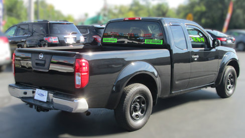 Used 2016 Nissan Frontier S image 3