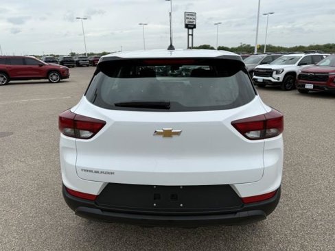 New 2026 Chevrolet TrailBlazer LS image 7