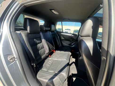 Used 2012 Volkswagen GTI 4-Door image 38