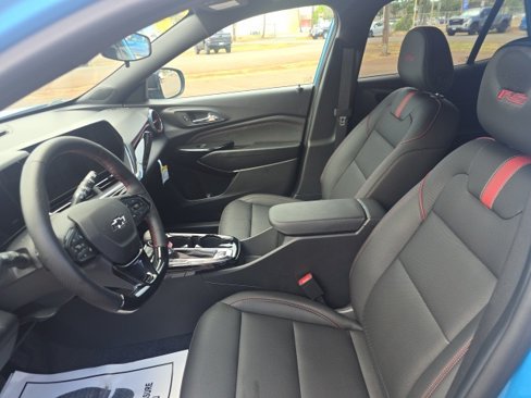 New 2025 Chevrolet Trax RS w/ Driver Confidence Package image 7