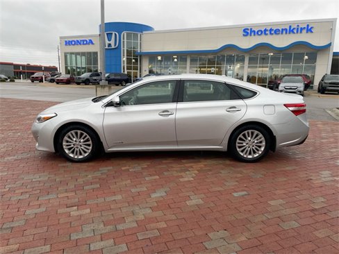 Used 2013 Toyota Avalon XLE Premium image 33