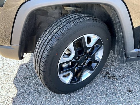 Used 2018 Jeep Compass Trailhawk w/ Leather Interior Group image 23