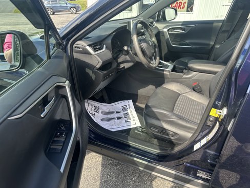 Used 2021 Toyota RAV4 XSE w/ XSE Grade Weather Package image 12