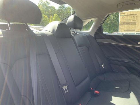 New 2025 Kia K5 EX image 25