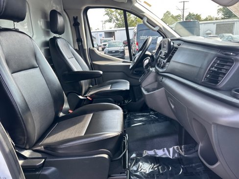 Used 2020 Ford Transit 250 Low Roof AWD image 15