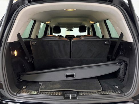 Used 2017 Mercedes-Benz GLS 450 4MATIC w/ Premium Package image 91