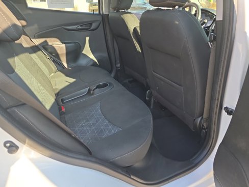 Used 2020 Chevrolet Spark LT image 27