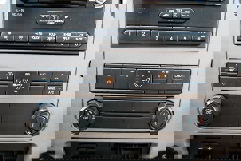 Used 2015 Ford F250 XLT w/ XLT Value Package image 31