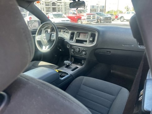 Used 2012 Dodge Charger SE image 13