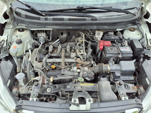 Used 2020 Nissan Kicks S image 31