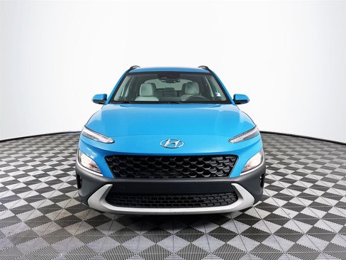 Used 2023 Hyundai Kona SEL image 2
