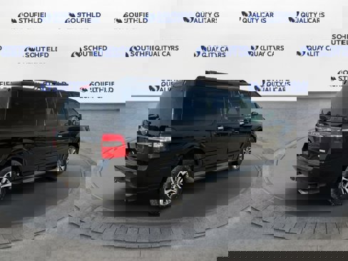 Used 2017 Ford Expedition EL XLT image 7