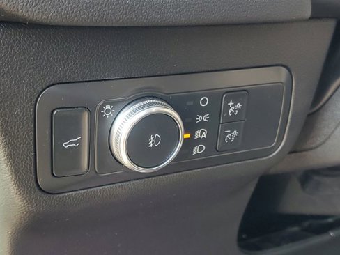 Used 2022 Ford Escape SEL image 15