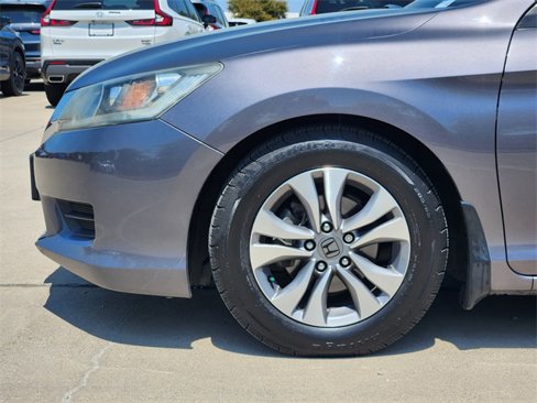 Used 2015 Honda Accord LX image 8