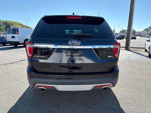 Used 2016 Ford Explorer Limited w/ Equipment Group 301A image 4