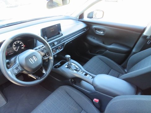Used 2023 Honda HR-V LX image 9