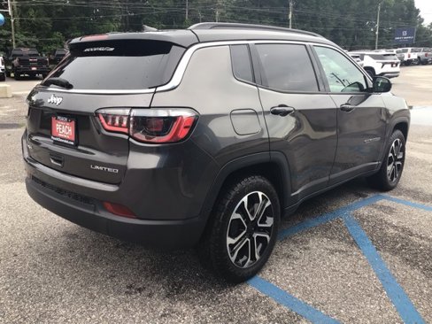Used 2024 Jeep Compass Limited image 6