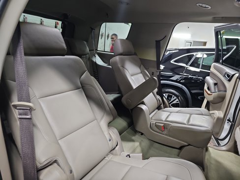 Used 2017 Chevrolet Tahoe Premier image 12