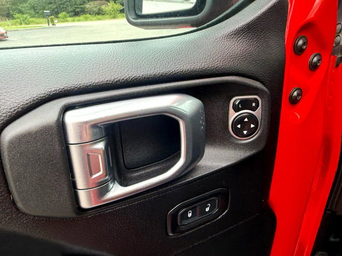Used 2020 Jeep Gladiator Rubicon image 29