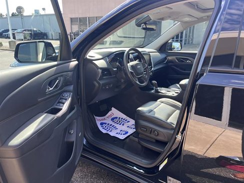 Used 2018 Chevrolet Traverse Premier w/ Redline Edition image 10