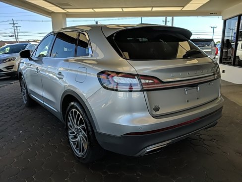 Used 2020 Lincoln Nautilus Reserve image 7