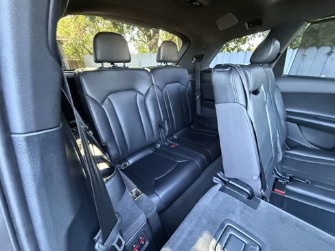 Used 2019 Audi Q7 3.0T Prestige image 12