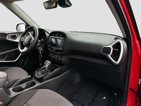 Certified 2022 Kia Soul LX w/ Technology Package image 26