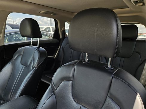 Used 2021 Kia Sorento S w/ Panoramic Sunroof Package image 7