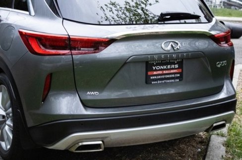 Used 2021 INFINITI QX50 Luxe image 10