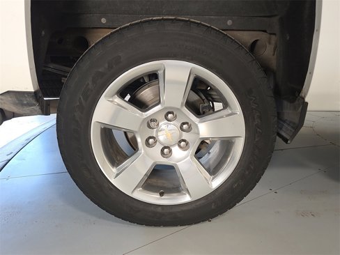 Used 2018 Chevrolet Silverado 1500 LT w/ Texas Edition image 10