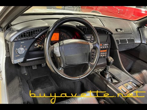 Used 1991 Chevrolet Corvette ZR1 image 14