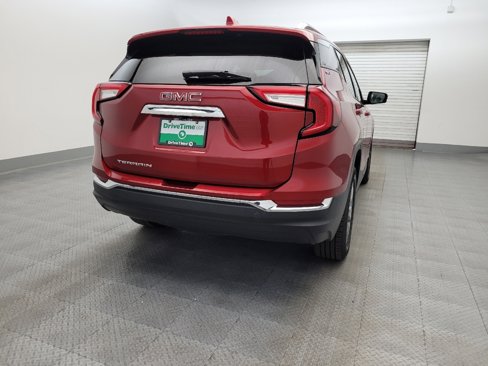 Used 2022 GMC Terrain SLT image 7