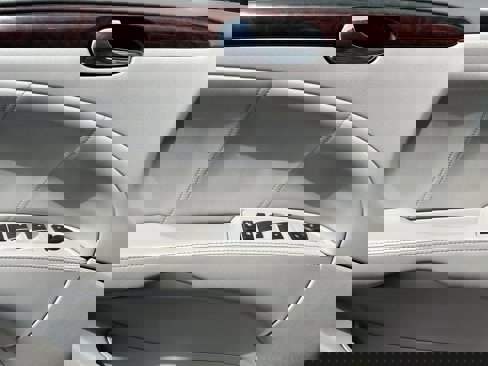 Used 2011 Buick Lucerne CX image 28