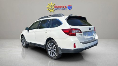 Used 2017 Subaru Outback 2.5i Limited image 5