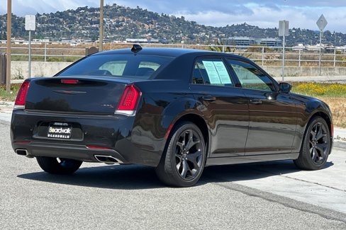 Used 2022 Chrysler 300 S image 4