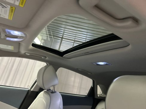 Used 2019 Hyundai Kona Limited image 21