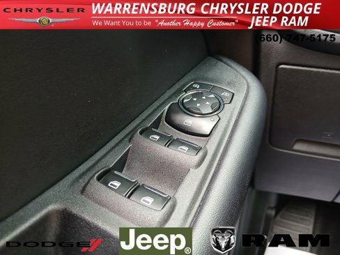 Used 2023 Ford Edge SEL image 27