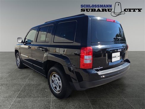 Used 2015 Jeep Patriot Sport w/ Power Value Group image 7