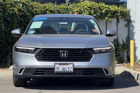 Certified 2023 Honda Accord EX image 3