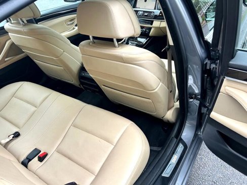 Used 2016 BMW 528i Sedan image 35