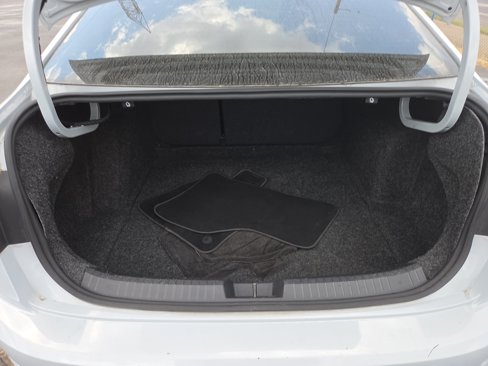 Used 2019 Volkswagen Jetta S image 14